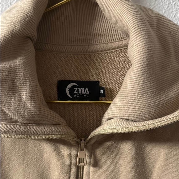 ZYIA Active 1/4 Zip Cowl Pocket Jacket Size M - Picture 2 of 5